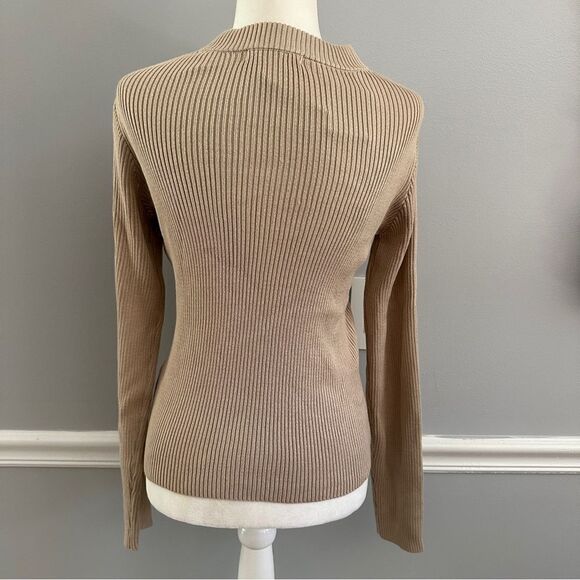 Charlotte Russe ribbed top with a ribbon tie down the front size XL NWT - Picture 2 of 6